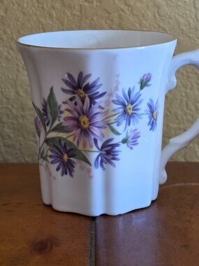 VTG Royal Grafton Fine Bone China Purple Flowers Astor Teacup Mug England